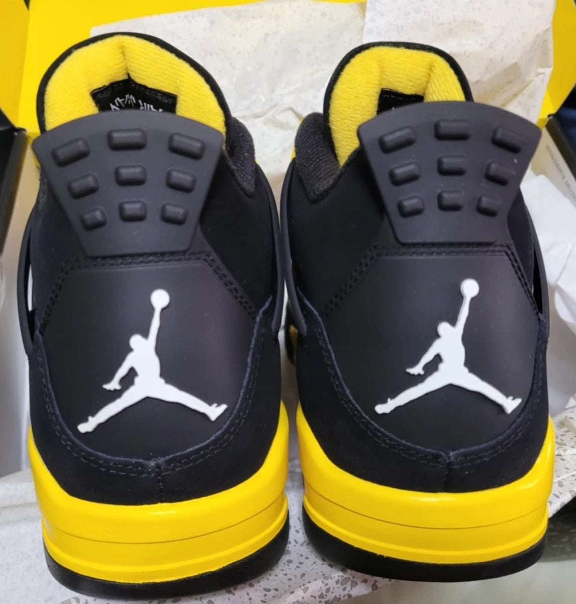 Jordan 4 Retro Black Tour Yellow DH6927-017